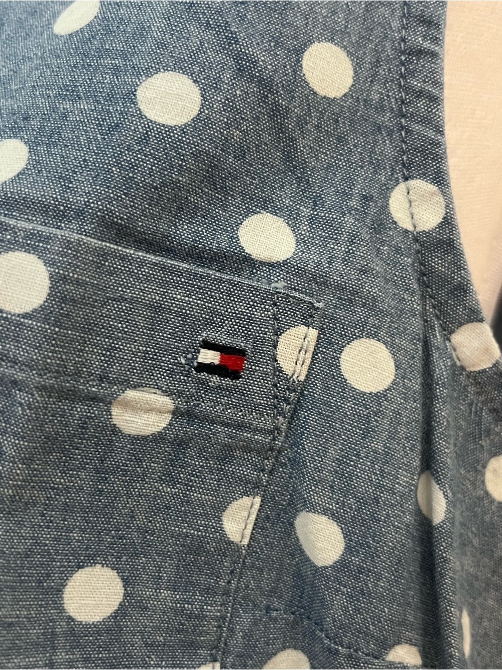 NWT Tommy Hilfiger Polka Dot Sleeveless Button Up Blouse – Women’s Large - Picture 4 of 8